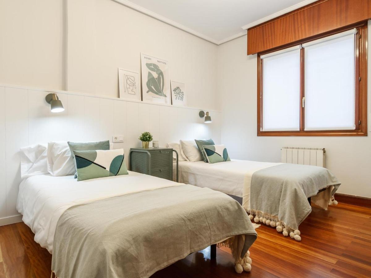 Apartamento Amplio y Recién Reformado en Indautxu Bilbao Exterior foto